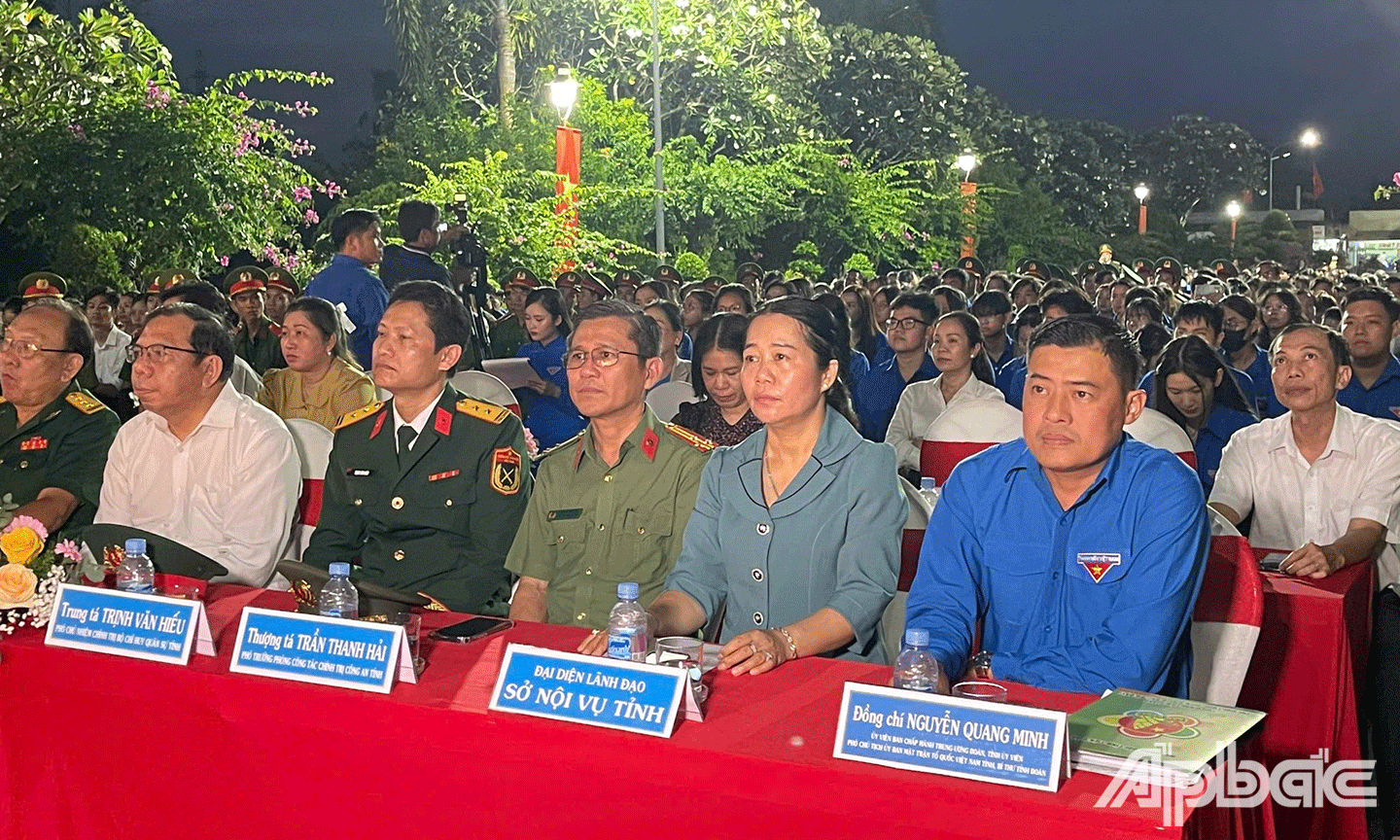 Đại biểu tham dự 