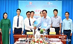 Đồng Tháp: Ký kết thỏa thuận hợp tác về tăng cường quản lý và phát triển tài nguyên Internet