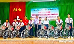 Phường Mỹ Phong: Trao tặng xe đạp cho học sinh có hoàn cảnh khó khăn
