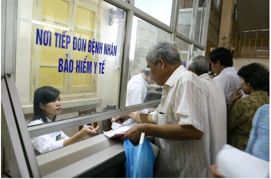 Bộ Y tế đề nghị các cơ sở khám, chữa bệnh trên địa bàn các tỉnh, thành phố phối hợp chặt chẽ với cơ quan Bảo hiểm xã hội trong tổ chức thực hiện Nghị định số 188/2025/NĐ-CP; bảo đảm thông suốt hoạt động khám, chữa bệnh BHYT.
