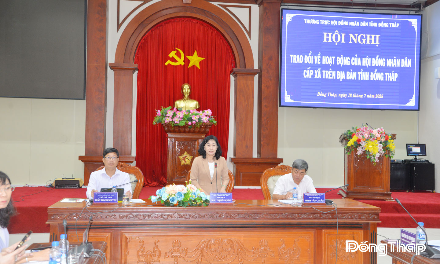 Đồng chí Châu Thị Mỹ Phương phát biểu tại hội nghị.