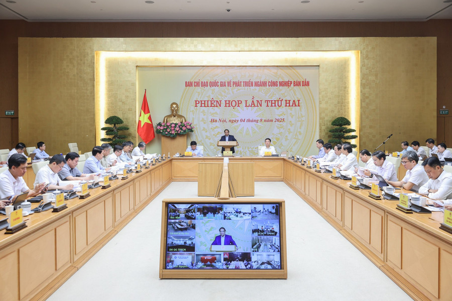 Toàn cảnh phiên họp.