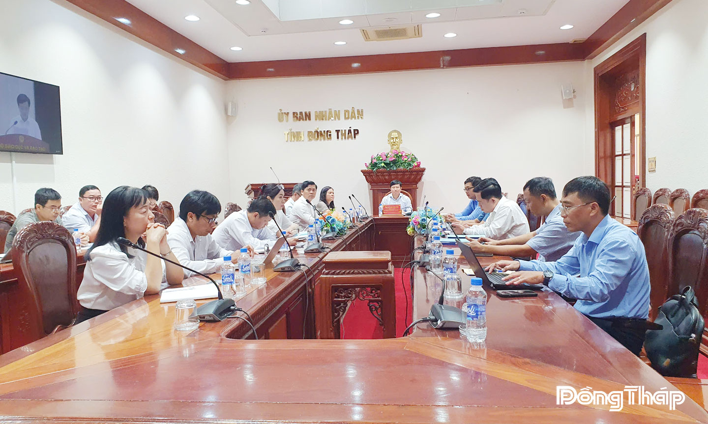 Quang cảnh tại điểm cầu tỉnh Đồng Tháp.                