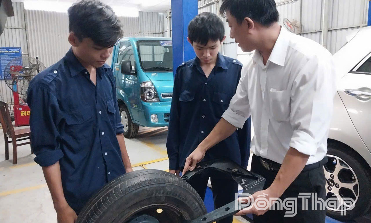 Giờ thực hành nghề tại Trường Cao đẳng Tiền Giang.