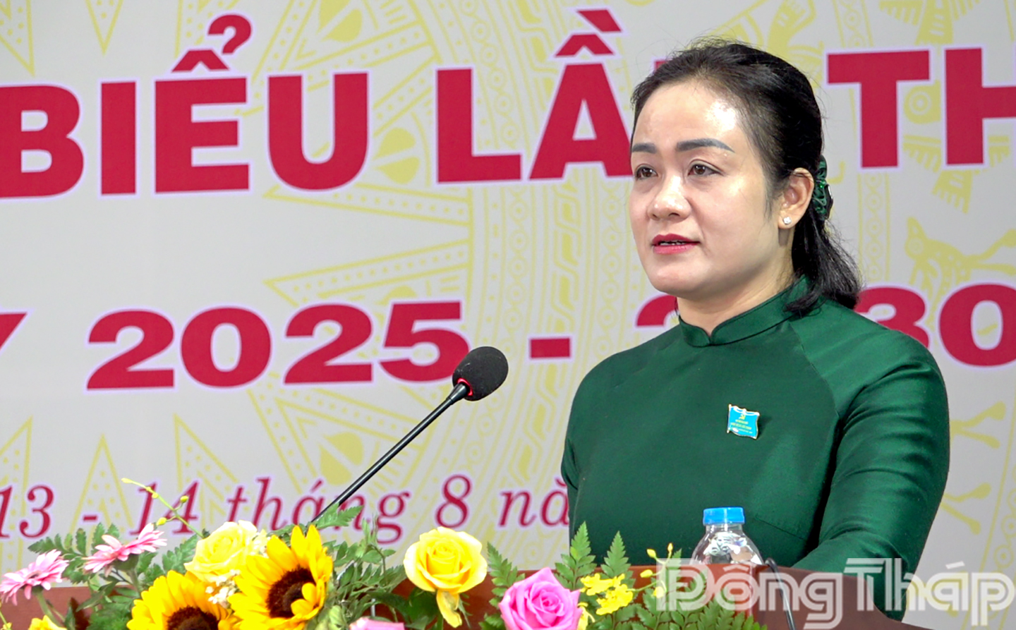 Đồng chí Nguyễn Hải Trâm - Phó Bí thư Thường trực Tỉnh ủy phát biểu chỉ đạo Đại hội
