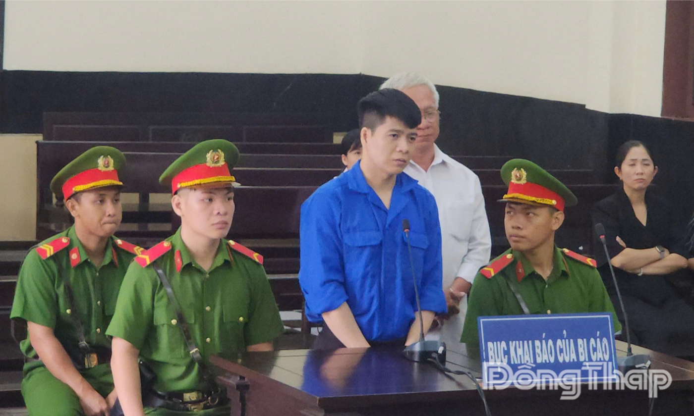 Bị cáo Nguyễn Tấn Sĩ tại phiên xét xử sơ thẩm.