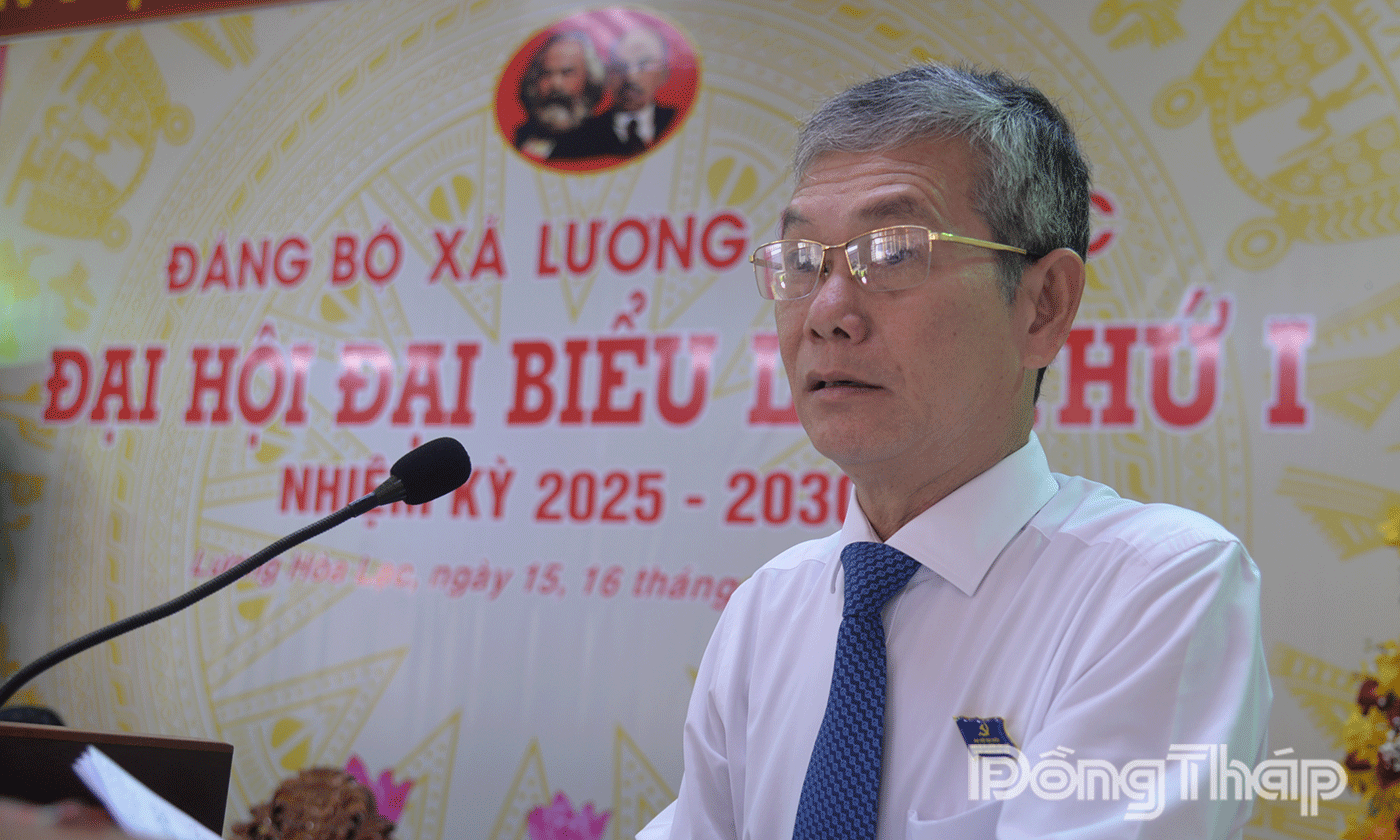 Ủy viên Ban Thường vụ Tỉnh ủy, Phó Chủ tịch Thường Ủy ban Mặt trận Tổ quốc Việt Nam tỉnh Đinh Văn Dũng phát biểu chỉ đạo Đại hội.