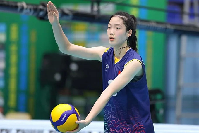 Phạm Quỳnh Hương là VĐV chơi nổi bật ở sân chơi trẻ thế giới. Ảnh: FIVB